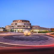Das Leica-Areal in Wetzlar am Abend.